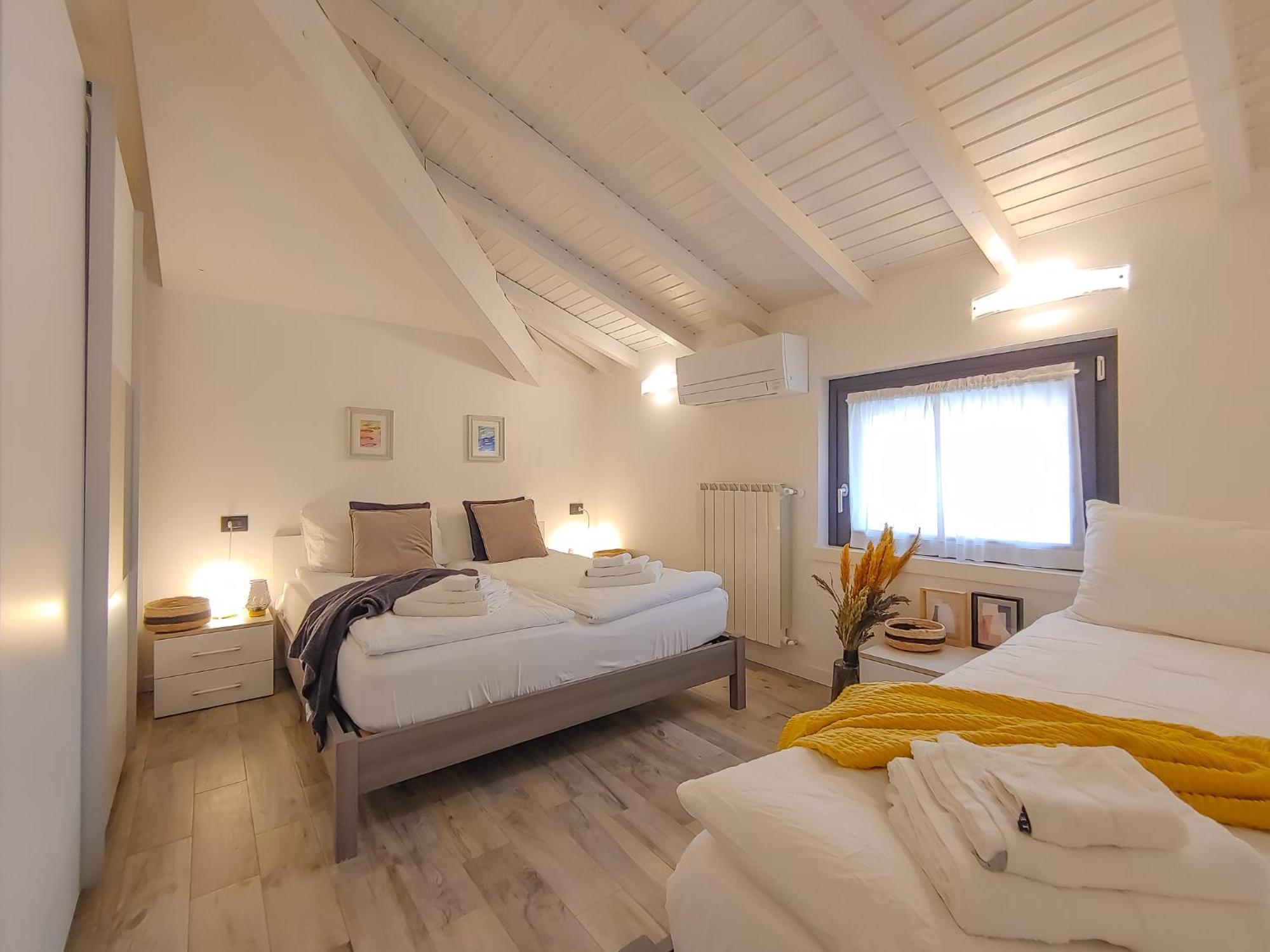 Dascio Dolce Ferienwohnung Panorama Balkon Am See Exteriör bild